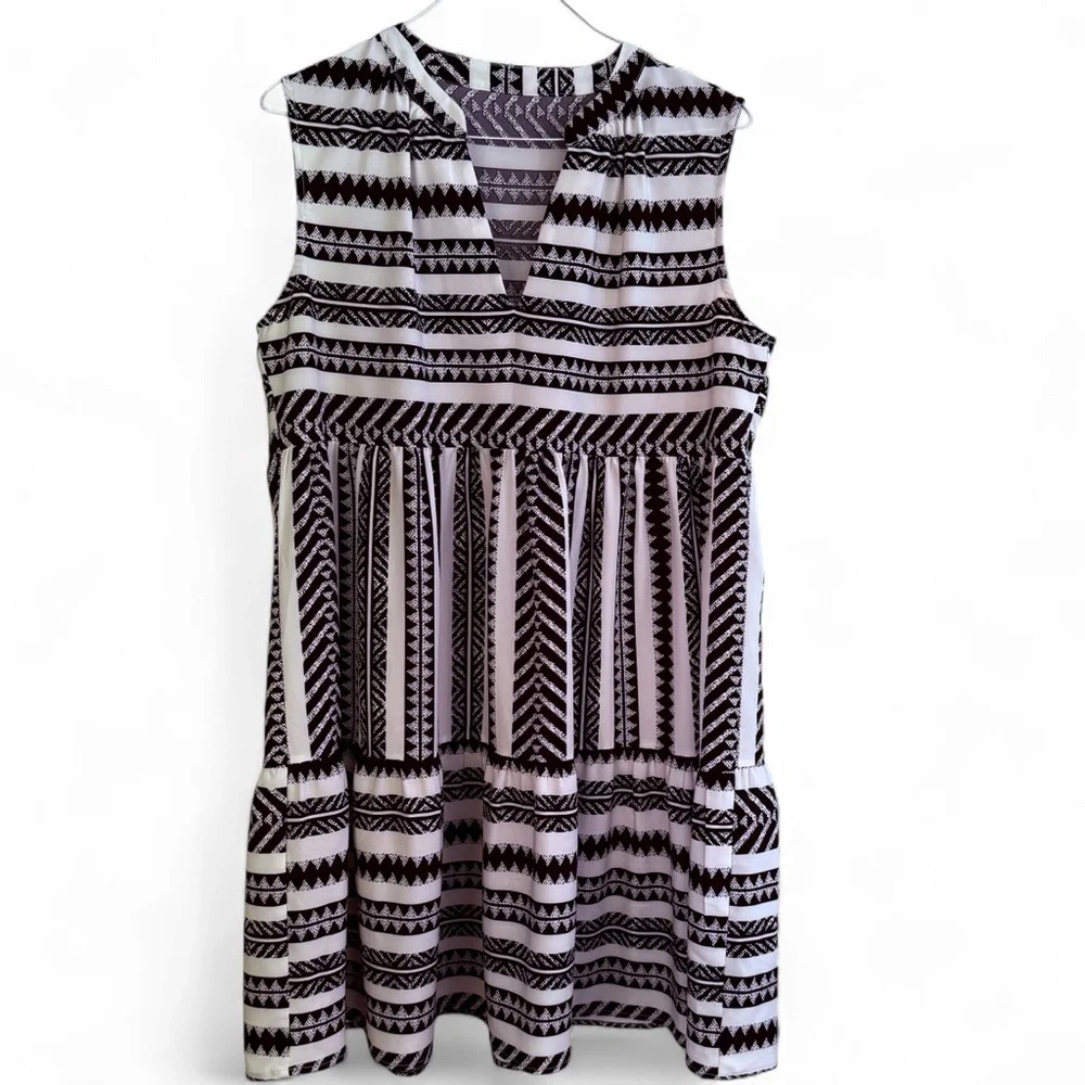 Cupshe Monochrome Patterned Mini Dress - Picture 5 of 8